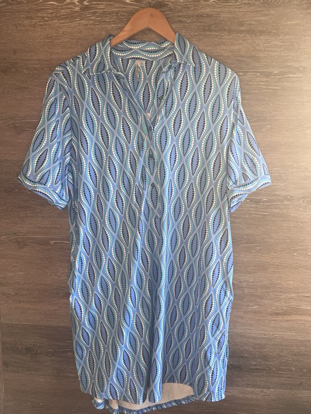 Lulu B Blue Oval Collar Button Down Dress Size XL Moisture Wicking UPF 50